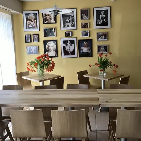 Val Senart 1ere Avenue Aparthotel 3*